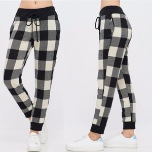 Ivory & Black Plaid Joggers